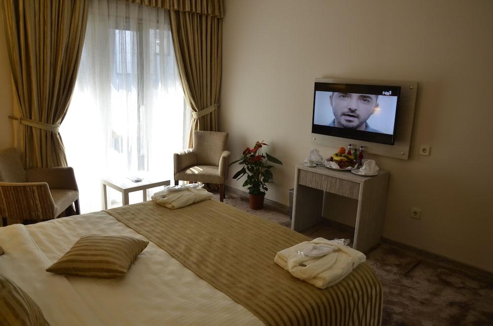 Orya Hotel Istanbul Exterior photo